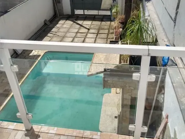 Sobrado com 125m² 3 quartos e 2 banheiros, à venda, no bairro Vila Brasileira em Mogi das Cruzes