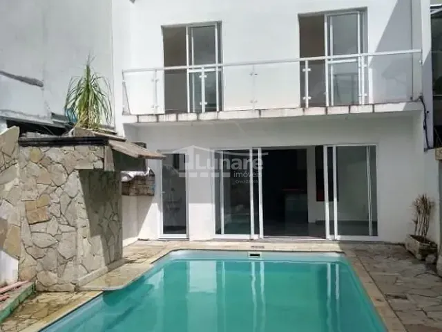 Sobrado com 125m² 3 quartos e 2 banheiros, à venda, no bairro Vila Brasileira em Mogi das Cruzes