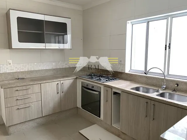 Sobrado com 190m² 3 quartos e 2 banheiros, à venda, no bairro Jardim Vila Formosa em São Paulo