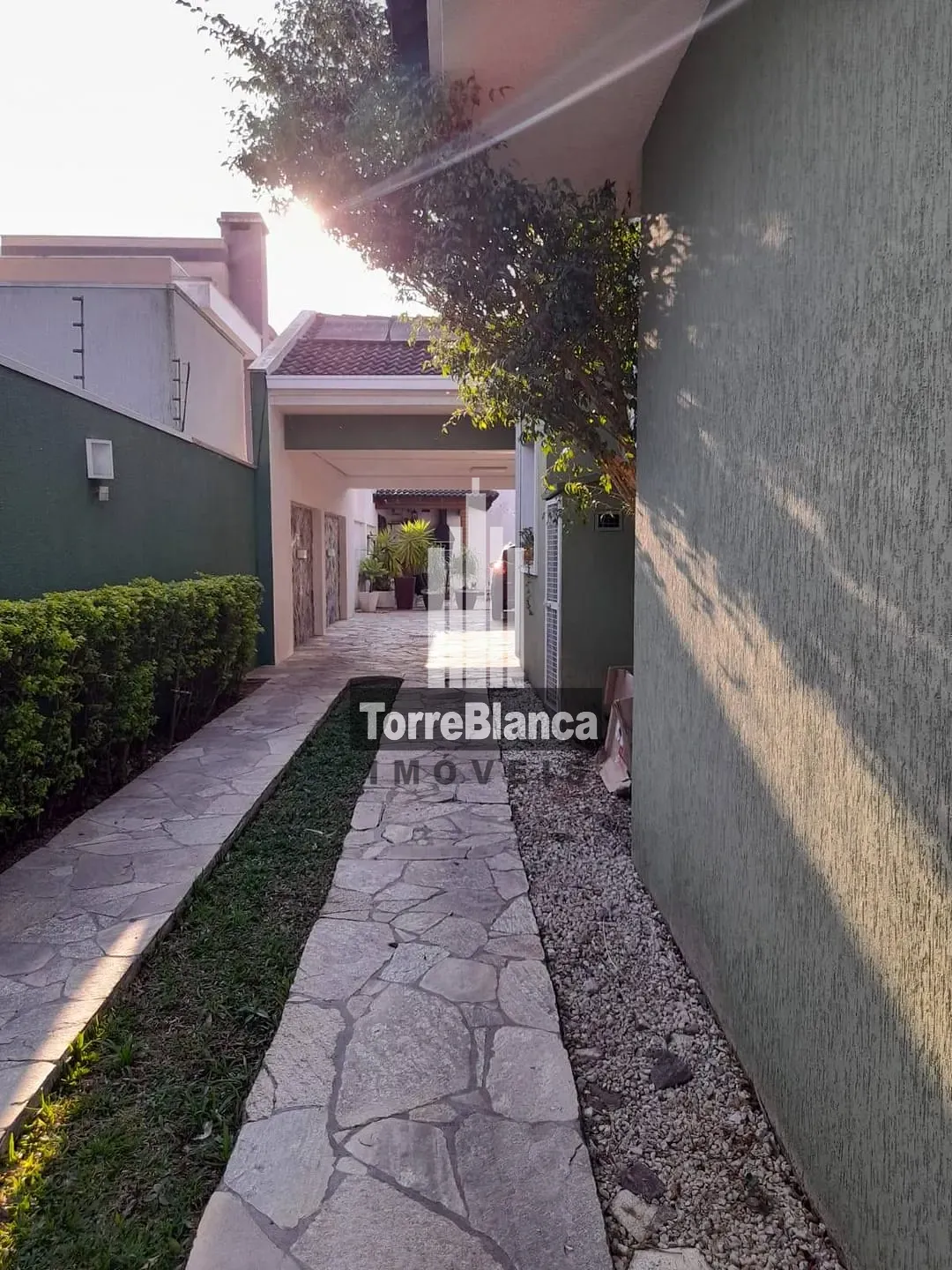 Sobrado, 3 quartos, 256 m² - Foto 3