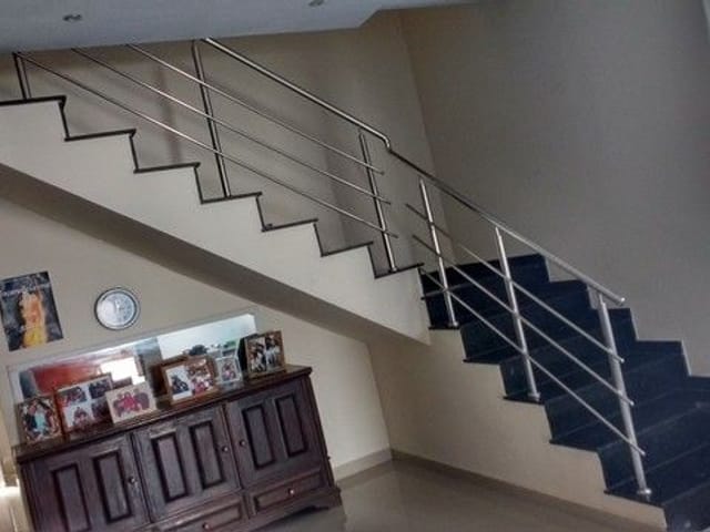 Foto do Sobrado - Sobrado com 3 dormitórios à venda, 220 m² por R$ 700.000,00 - Villa Branca - Jacareí/SP | INDEPENDENCE NEGOCIOS IMOBILIARIOS LTDA