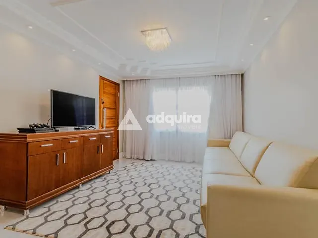 Sobrado 4 quartos e 6 banheiros, à venda, no bairro Jardim Carvalho em Ponta Grossa