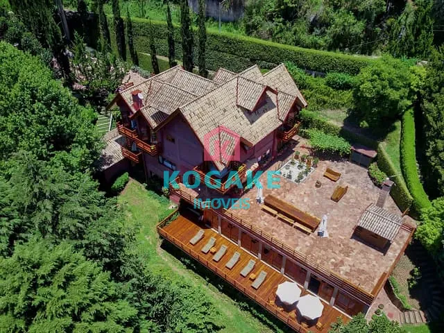 Sobrado com 2541m² 7 quartos e 10 banheiros, à venda, no bairro V Inglesa em Campos do Jordão
