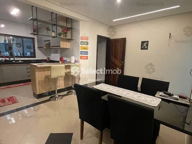 Sobrado com 192m² 4 quartos e 1 banheiro, à venda, no bairro Vila Camilópolis em Santo André