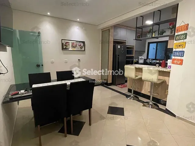 Sobrado com 192m² 4 quartos e 1 banheiro, à venda, no bairro Vila Camilópolis em Santo André