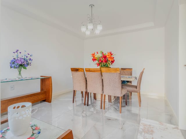 Foto do Sobrado - Excelente sobrado à venda em Oficinas, Ponta Grossa, PR | Adquira Imóveis