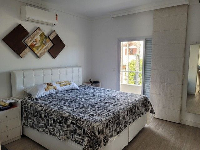Foto do Sobrado - Sobrado com 3 dormitórios à venda, 210 m² por R$ 1.809.000,00 - Condominio Altos da Serra III - São José dos Campos/SP | RUSSI IMÓVEIS