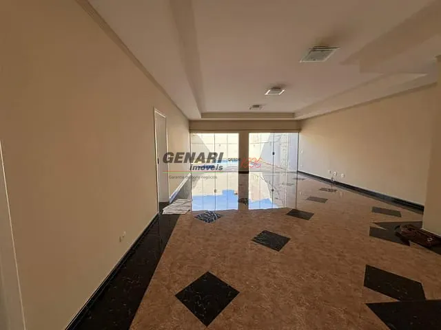 Sobrado com 360m² 3 quartos e 3 banheiros, para alugar, no bairro Jardim Villa Romana em Indaiatuba