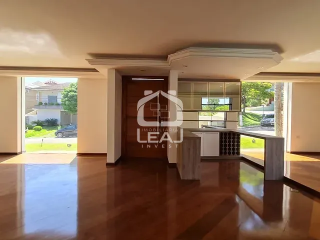 Sobrado com 850m² 5 quartos e 8 banheiros, à venda, no bairro Alphaville em Santana de Parnaíba