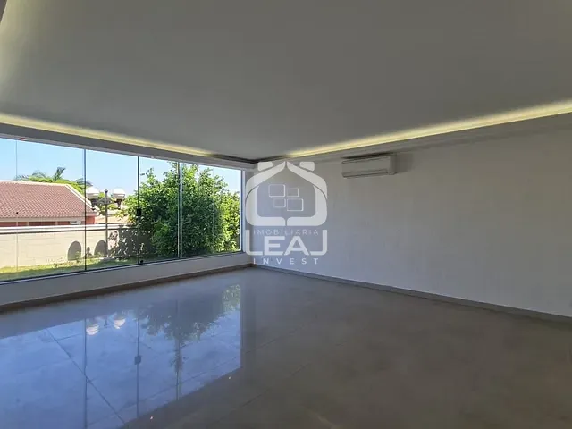 Sobrado com 850m² 5 quartos e 8 banheiros, à venda, no bairro Alphaville em Santana de Parnaíba