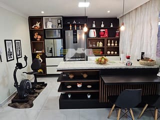 Foto do Sobrado-** MARAVILHOSO SOBRADO 315m² SENDO 3 DORMITÓRIOS 1 SUÍTE E 3 VAGAS - Para Mais Informações Corretor Alex Camargo (11) 94009-6980 !!! **