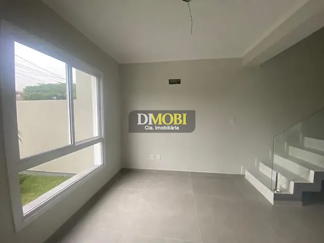 Sobrado com 85m² 2 quartos e 1 banheiro, à venda, no bairro Santa Cruz em Gravataí
