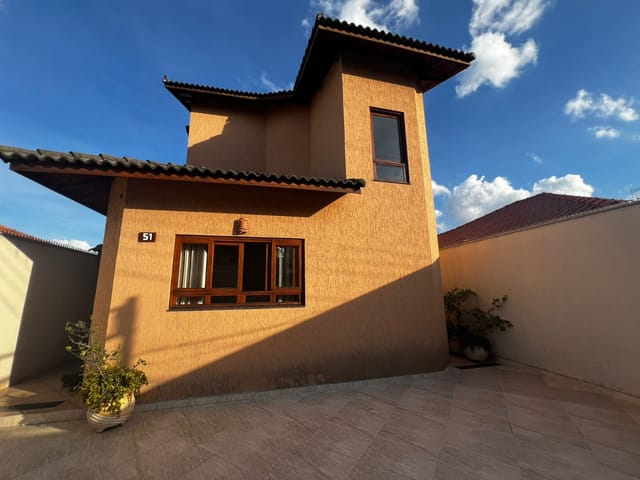 Foto do Sobrado - Sobrado para venda em Vila Fiuza com 3 quartos, 148m² | Lares e Andares Imóveis