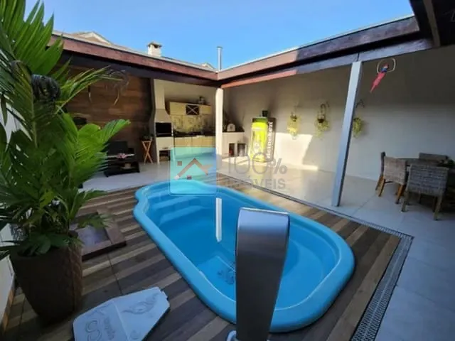 Sobrado com 150m² 2 quartos e 2 banheiros, à venda, no bairro Loteamento Villa Branca em Jacareí