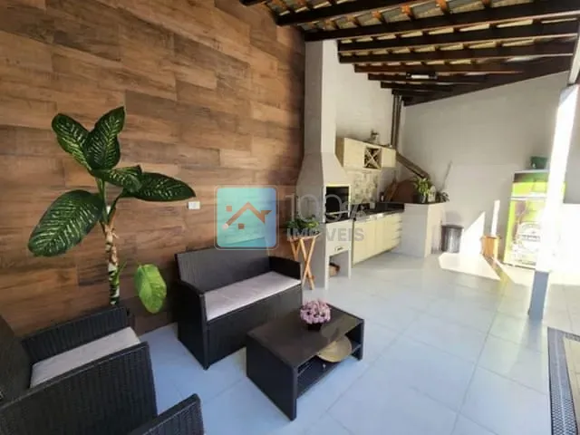 Sobrado com 150m² 2 quartos e 2 banheiros, à venda, no bairro Loteamento Villa Branca em Jacareí