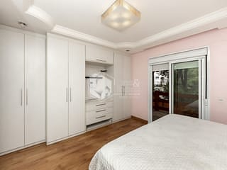 Foto do Sobrado-Sobrado para venda em Vila Parque Jabaquara com 4 quartos, sendo 4 suítes, 228m²