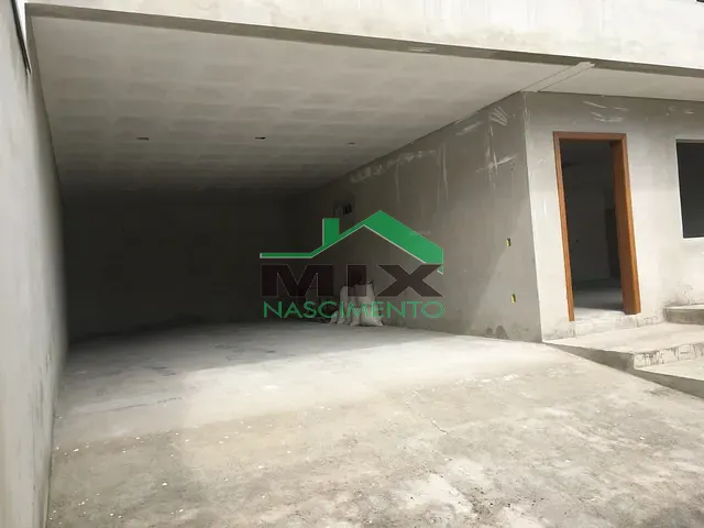 Sobrado com 331m² 4 quartos e 3 banheiros, à venda, no bairro Independência em São Bernardo do Campo