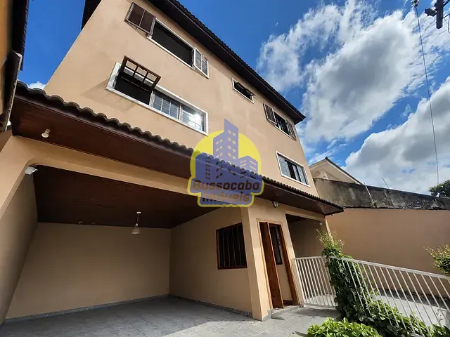 Sobrado com 390m² 4 quartos e 2 banheiros, à venda, no bairro City Bussocaba em Osasco