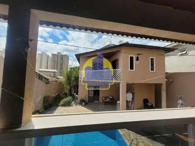Sobrado com 390m² 4 quartos e 2 banheiros, à venda, no bairro City Bussocaba em Osasco