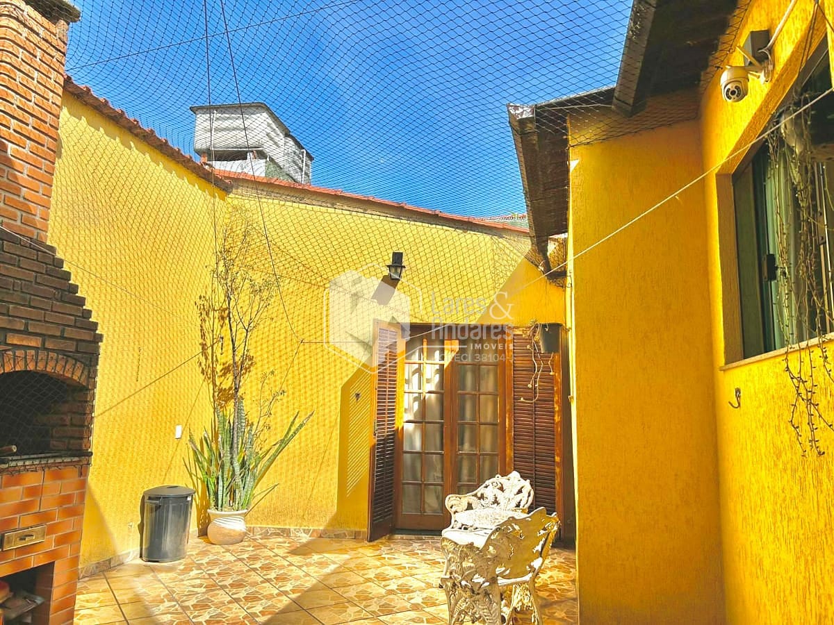 Casa à venda com 3 quartos, 70m² - Foto 18