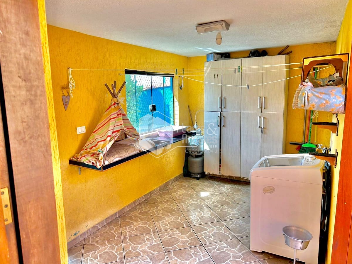 Casa à venda com 3 quartos, 70m² - Foto 16