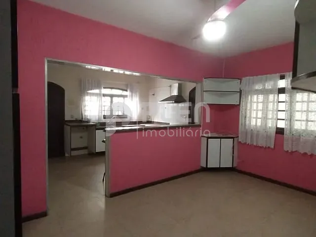 Sobrado 3 quartos e 3 banheiros, à venda, no bairro Vila Albertina em São Paulo