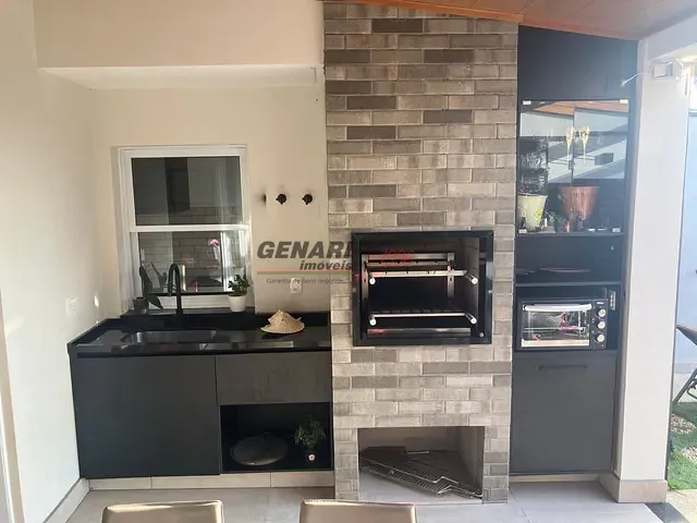 Sobrado com 214m² 3 quartos e 2 banheiros, à venda, no bairro Jardim Mantova em Indaiatuba