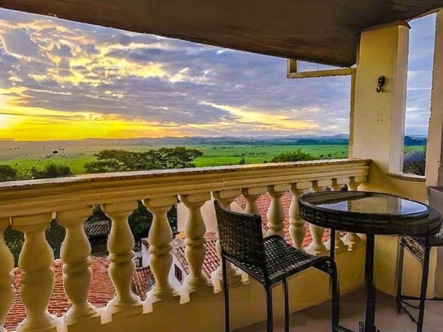 Foto do Sobrado - Sobrado com 3 dormitórios para alugar, 200 m² por R$ 3.400,00/mês - Jardim das Indústrias - São José dos Campos/SP | INDEPENDENCE NEGOCIOS IMOBILIARIOS LTDA