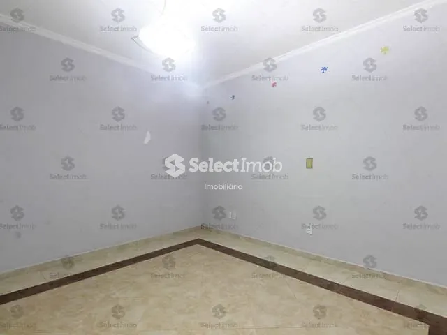 Sobrado com 323m² 3 quartos e 4 banheiros, para alugar, no bairro Jardim Pilar em Mauá