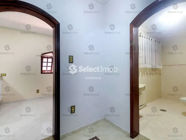 Sobrado com 323m² 3 quartos e 4 banheiros, para alugar, no bairro Jardim Pilar em Mauá