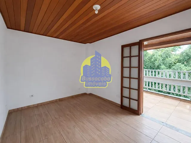 Sobrado com 240m² 3 quartos e 2 banheiros, à venda, no bairro Jardim Roberto em Osasco
