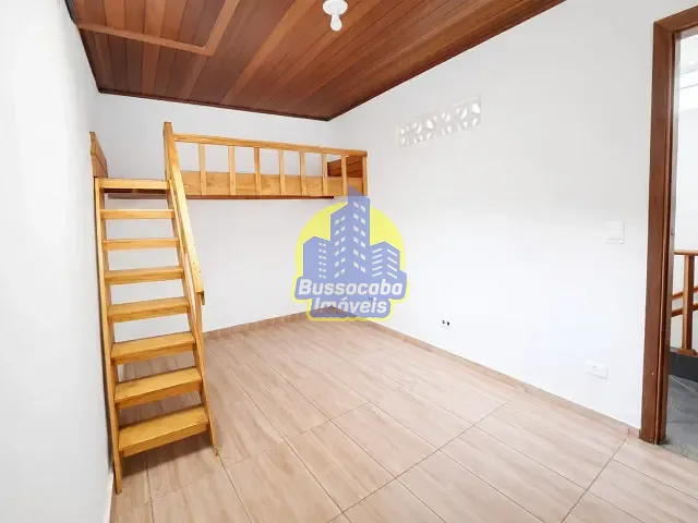 Sobrado com 240m² 3 quartos e 2 banheiros, à venda, no bairro Jardim Roberto em Osasco