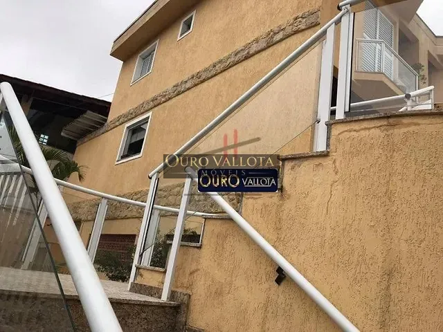 Sobrado 3 quartos e 3 banheiros, à venda, no bairro Vila Bertioga em São Paulo