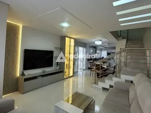 Sobrado 3 quartos e 3 banheiros, à venda, no bairro Oficinas em Ponta Grossa