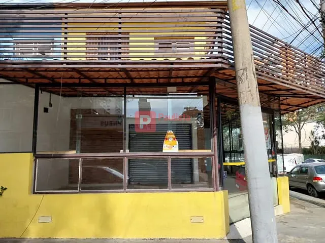 Sobrado com 160m², para alugar, no bairro Nova Piraju em São Paulo