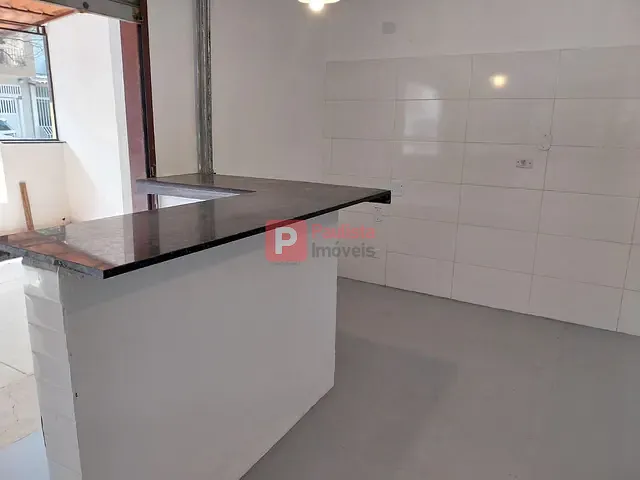 Sobrado com 160m², para alugar, no bairro Nova Piraju em São Paulo