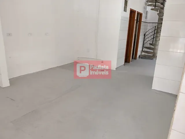 Sobrado com 160m², para alugar, no bairro Nova Piraju em São Paulo
