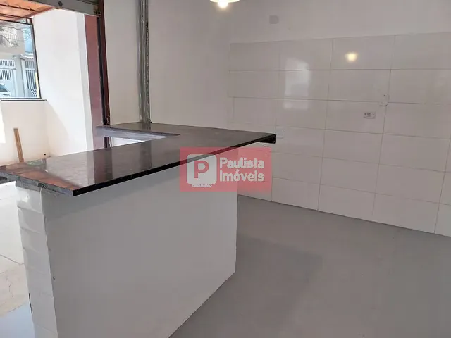 Sobrado com 160m², para alugar, no bairro Nova Piraju em São Paulo