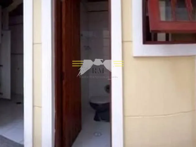 Sobrado com 310m² 4 quartos e 4 banheiros, à venda, no bairro Vila Rosália em Guarulhos