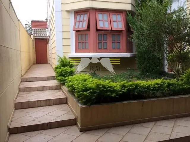 Sobrado com 310m² 4 quartos e 4 banheiros, à venda, no bairro Vila Rosália em Guarulhos