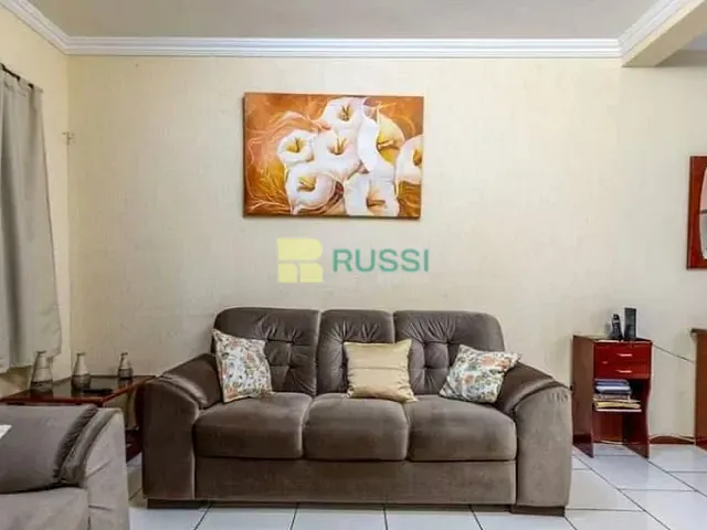 Sobrado com 136m² 4 quartos e 4 banheiros, à venda, no bairro Jardim das Indústrias em São José dos Campos