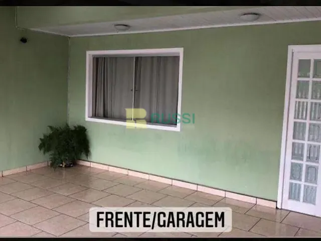 Sobrado com 136m² 4 quartos e 4 banheiros, à venda, no bairro Jardim das Indústrias em São José dos Campos
