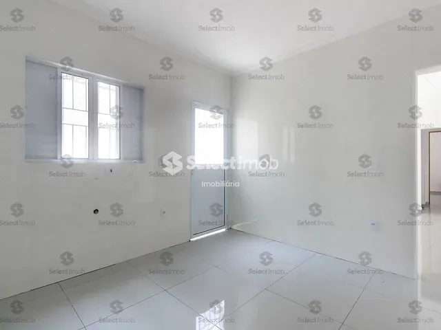 Sobrado com 180m² 3 quartos e 2 banheiros, à venda, no bairro Aliança em Ribeirão Pires