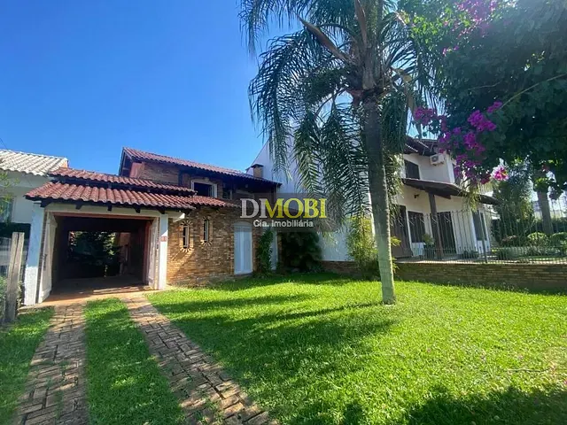 Sobrado com 450m² 3 quartos e 1 banheiro, para alugar, no bairro Centro em Gravataí