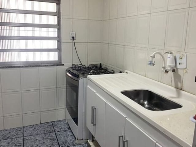 Sobrado com 150m² 3 quartos e 2 banheiros, à venda, no bairro Jaguaribe em Osasco