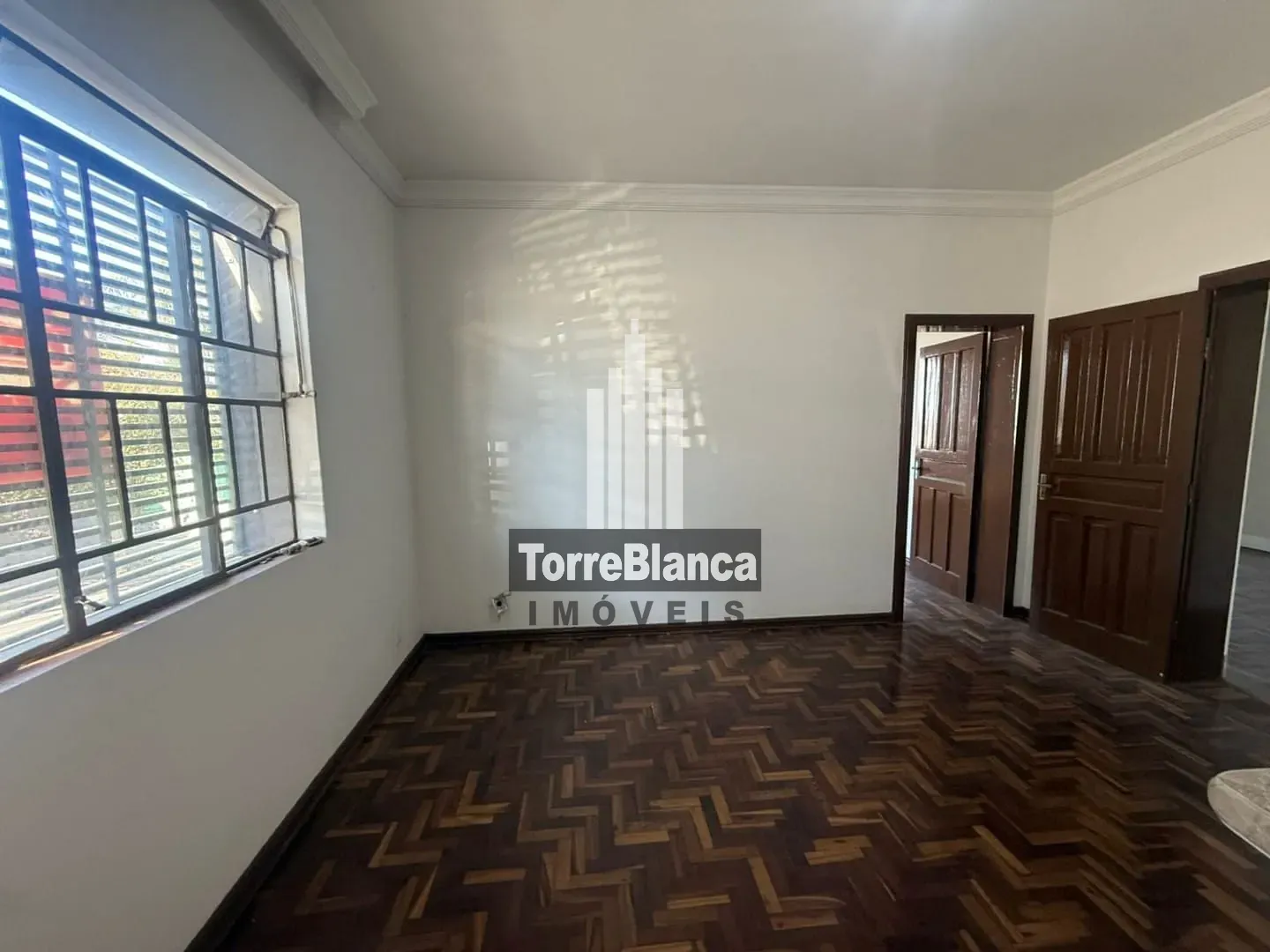Casa, 1 quarto, 252 m² - Foto 2