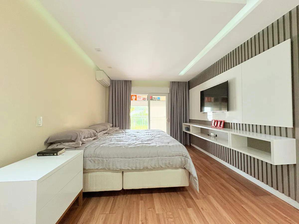 Sobrado para venda em Vila Pirituba com 4 quartos, sendo 4 suítes, 245m²