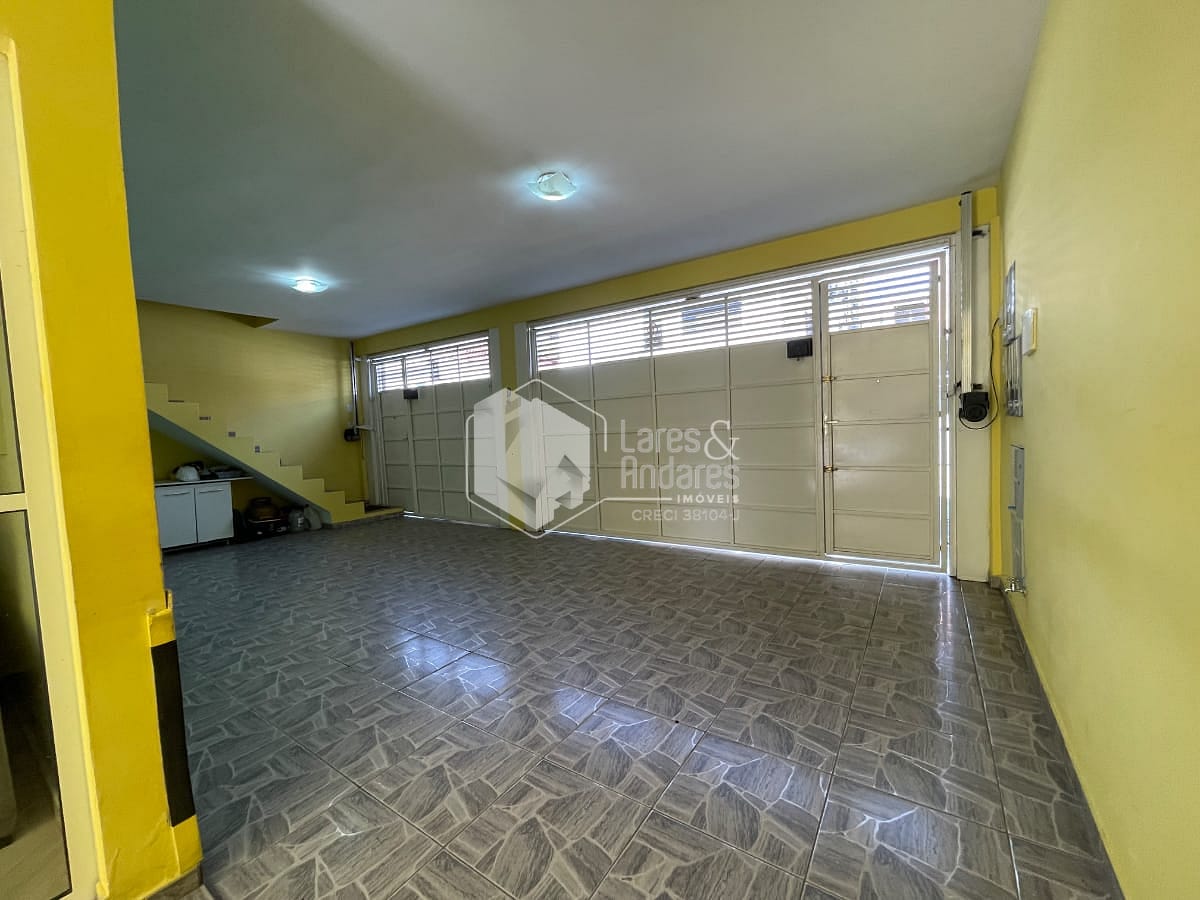 Foto do Sobrado-Sobrado para venda em Jardim Vaz de Lima com 4 quartos, sendo 2 suítes, 230m²