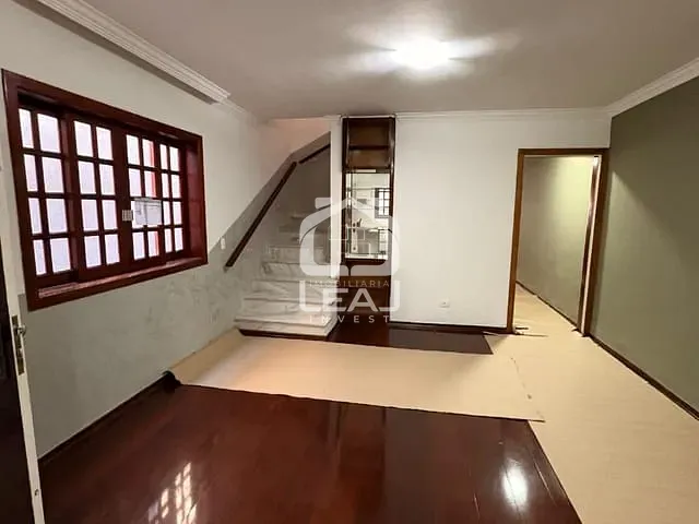 Sobrado com 210m² 3 quartos e 3 banheiros, à venda, no bairro Jardim das Vertentes em São Paulo