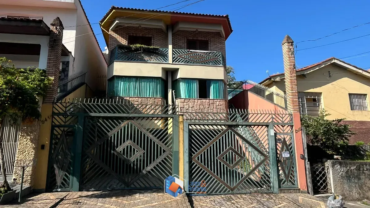 Sobrado, 4 quartos, 196 m² - Foto 1
